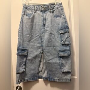 Wild Fable Cargo skirt